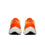 Picture of WMNS NIKE AIR WINFLO 9  7US - 38 Orange