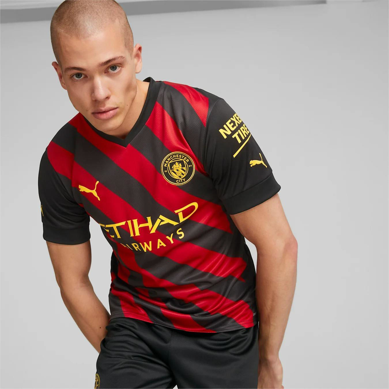 Picture of MANCHESTER CITY AWAY JERSEY 22/23  S Black/red