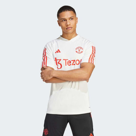 Picture of MANCHESTER UNITED TIRO 23 ADULT TRAINING JERSEY
