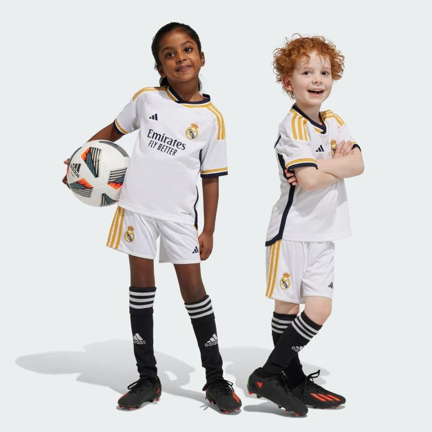 Picture of MINI REAL MADRID HOME KIT 23/24  116 (5-6Y) White