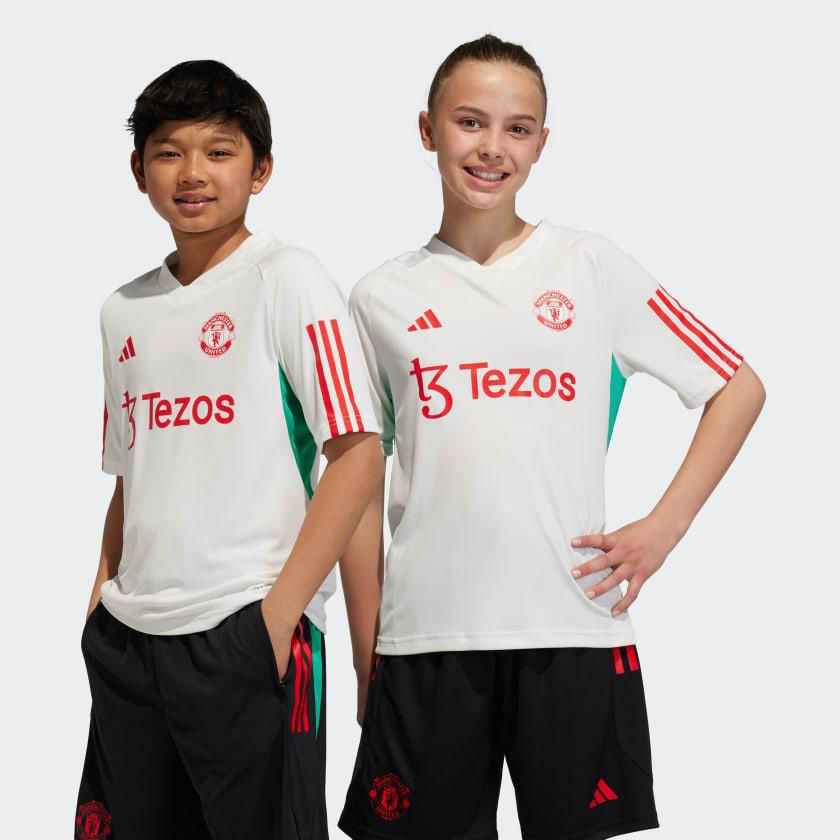 Picture of MANCHESTER UNITED TIRO 23 CHILD TRAINING JERSEY  152 (11-12Y) White/red