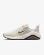 Image de W NIKE AIR ZOOM BELLA 7
