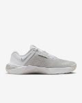 Image de W NIKE METCON 10  6.5US - 37 1/2 Beige
