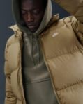 Image de NIKE JAKNA M TF CLUB PUFFER JACKET 650  M Beige
