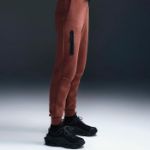 Image de SWEAT-SHIRT NIKE SPORTSWEAR TECH FLEECE  M Framboise