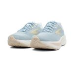 Image de GHOST 17 - W  7.5 US -  38 1/2 Bleu ciel