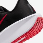 Image de NIKE QUEST 6  7.5US - 40 1/2 Noir/rouge