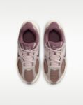 Image de NIKE V5 RNR (GS)  4Y US - 36 Mauve