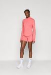 Image de NIKE SWIFT WOMEN'S DRI-FIT UV 1/4 ZIP  S Rose