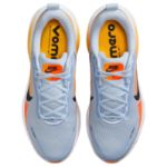 Image de NIKE VOMERO 18 - M  9.5US - 43 Bleu ciel