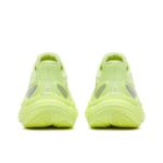 Image de TRIUMPH 24 - W  8.5 US - 40 Jaune fluo