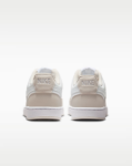 Image de W NIKE COURT VISION LO P NBK  8US - 39 Blanc