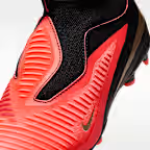 Image de JR PHANTOM 6 HIGH ACAD FG/MG  4.5Y US - 36 1/2 Noir/rouge
