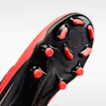 Image de JR PHANTOM 6 HIGH ACAD FG/MG  4.5Y US - 36 1/2 Noir/rouge
