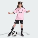 Image de SHORT EXTÉRIEUR JUVENTUS 26/27 ENFANT  176 (15-16A) Noir/rose