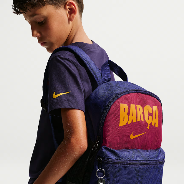 Image de FC BARCELONA 2026/27 ACADEMY BACKPACK  SAC A DOS Bleu marine/rouge